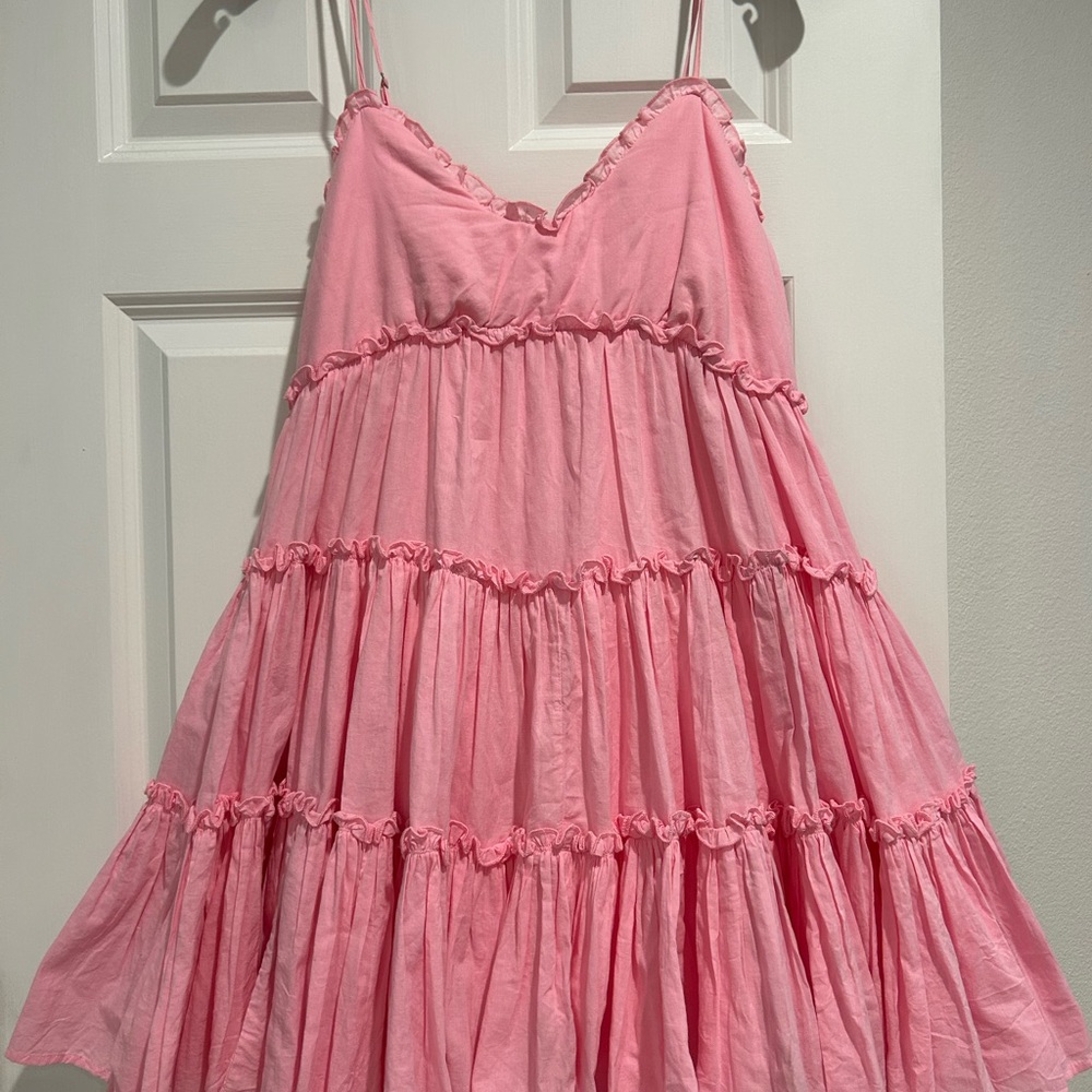 Pink lined layered Dress
Women’s large